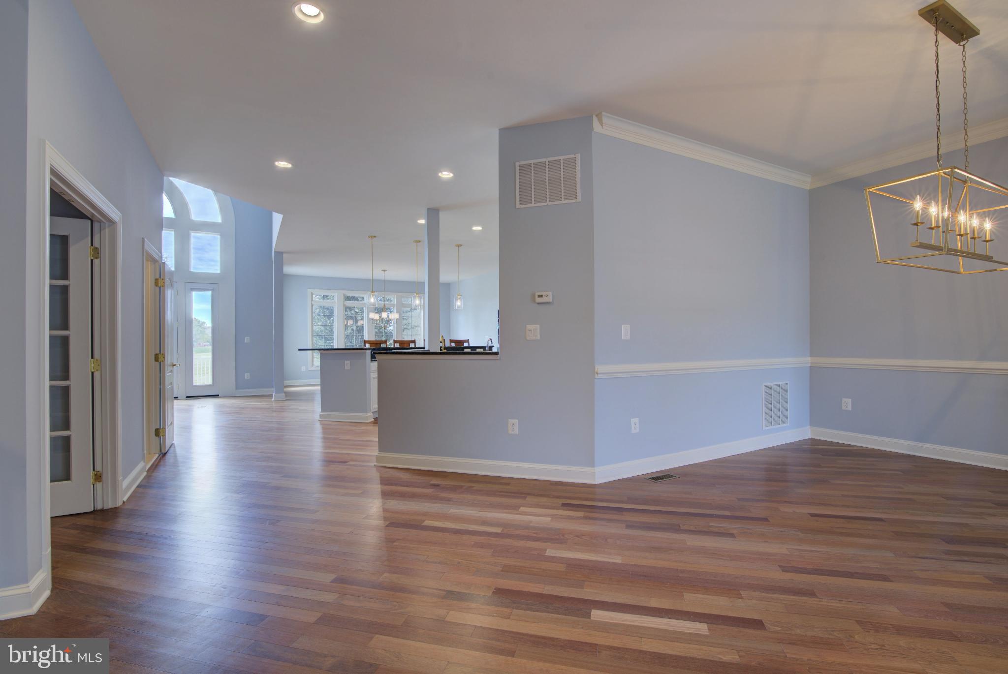18383 EAGLE POINT SQUARE