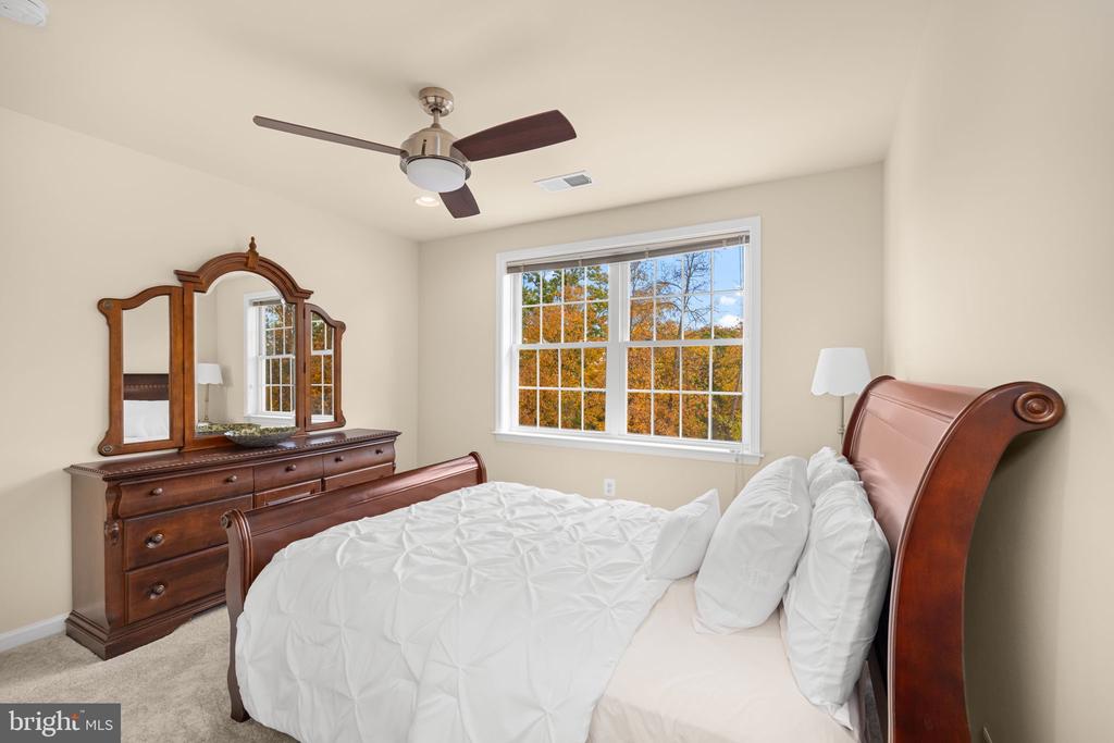 23158 GLENORCHY COURT
