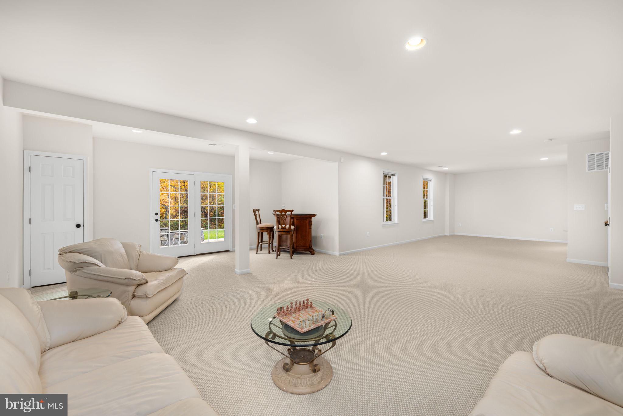 23158 GLENORCHY COURT