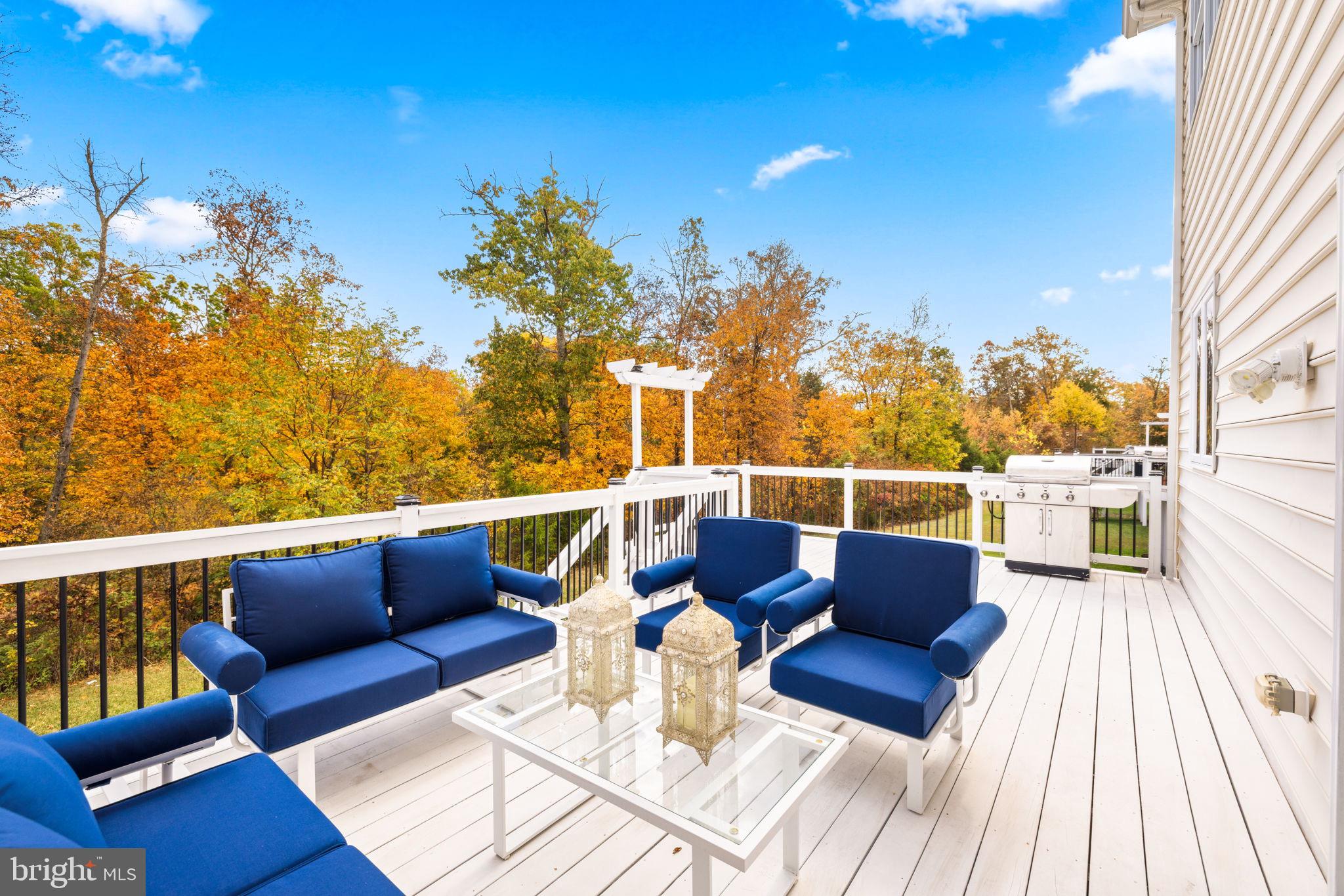 23158 GLENORCHY COURT