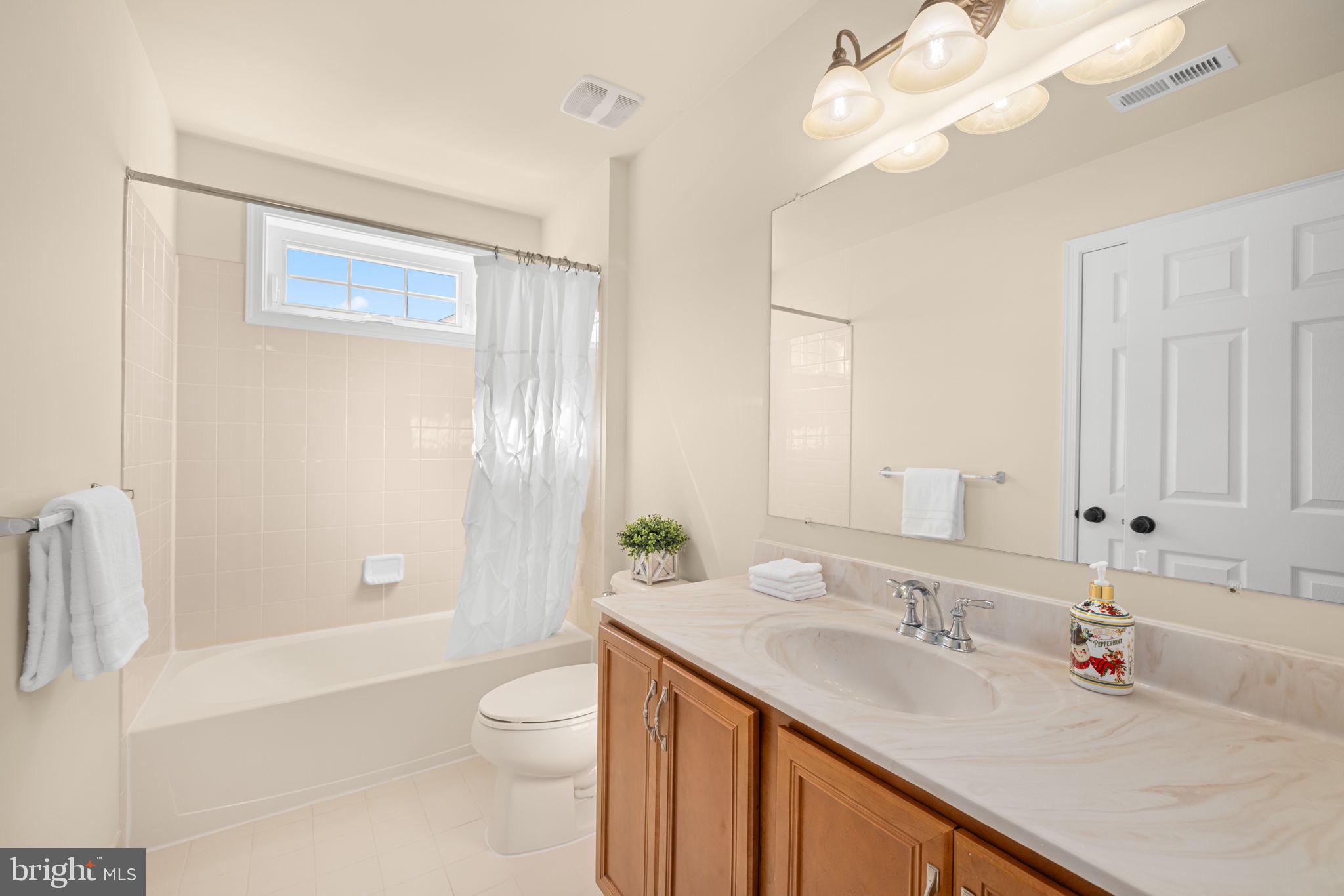 23158 GLENORCHY COURT