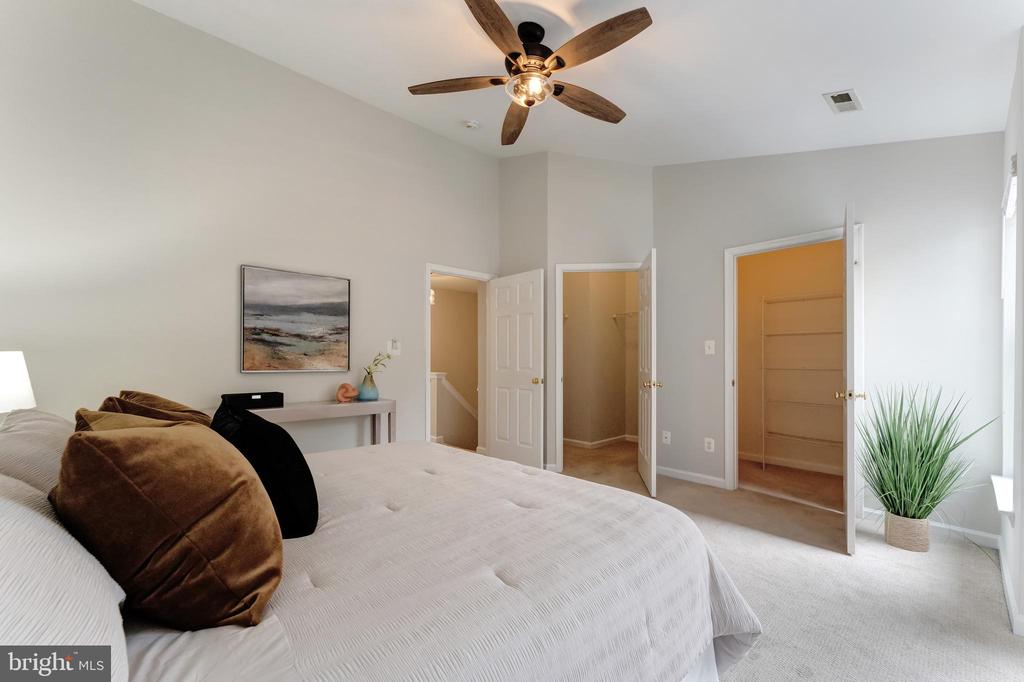 23032 POTOMAC HILL SQUARE