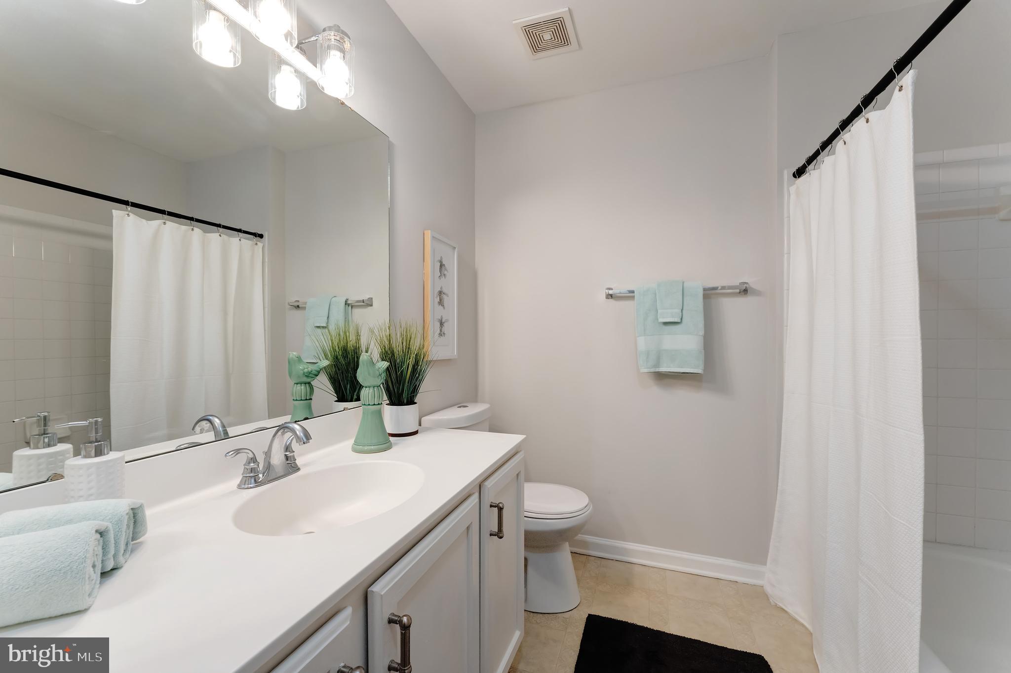 23032 POTOMAC HILL SQUARE