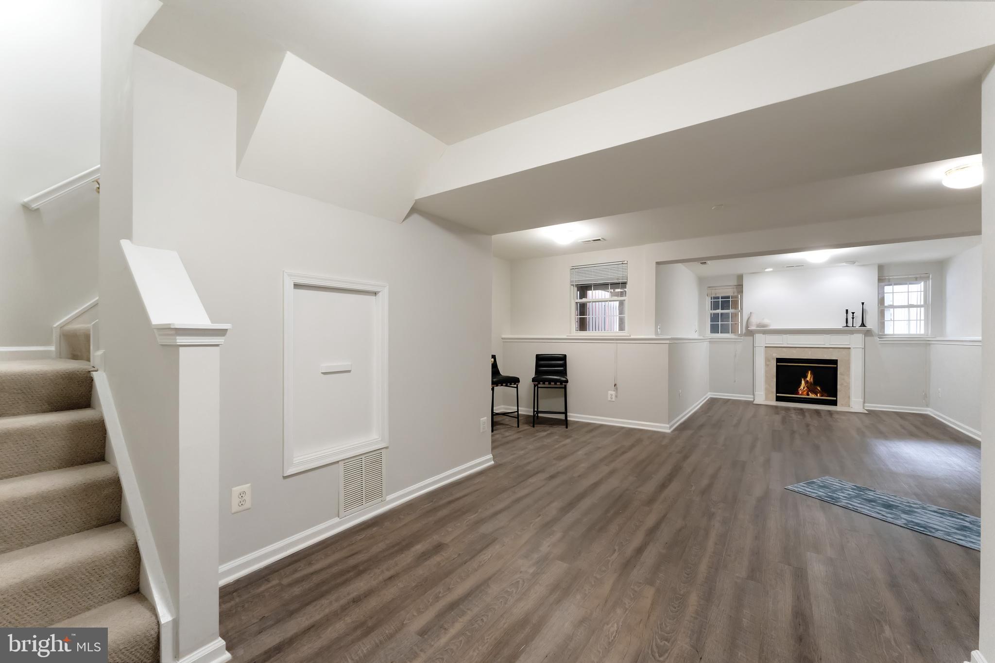 23032 POTOMAC HILL SQUARE