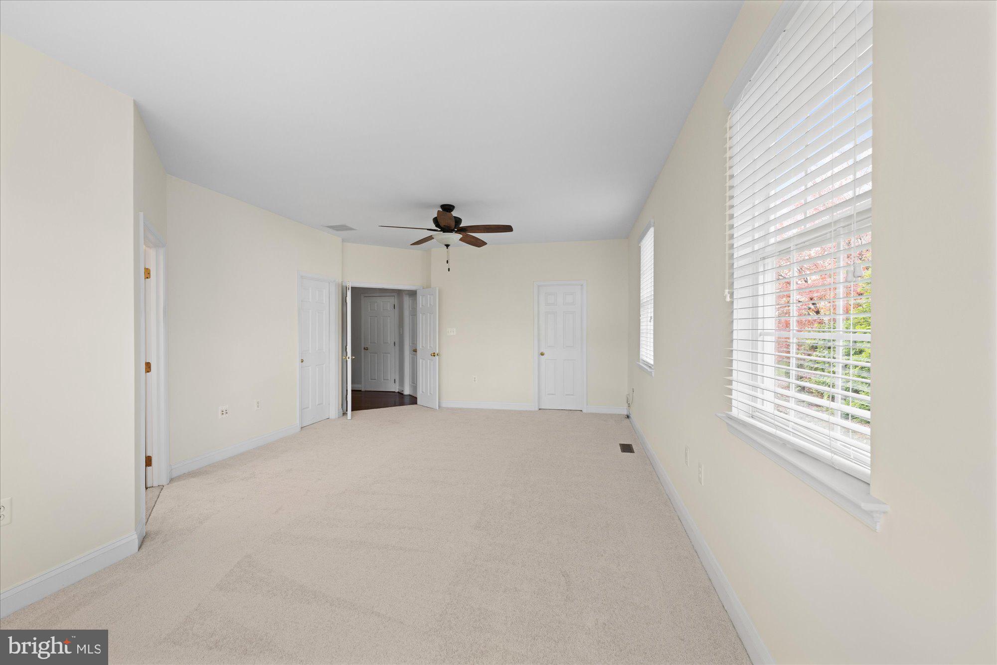 724 GODFREY COURT SE