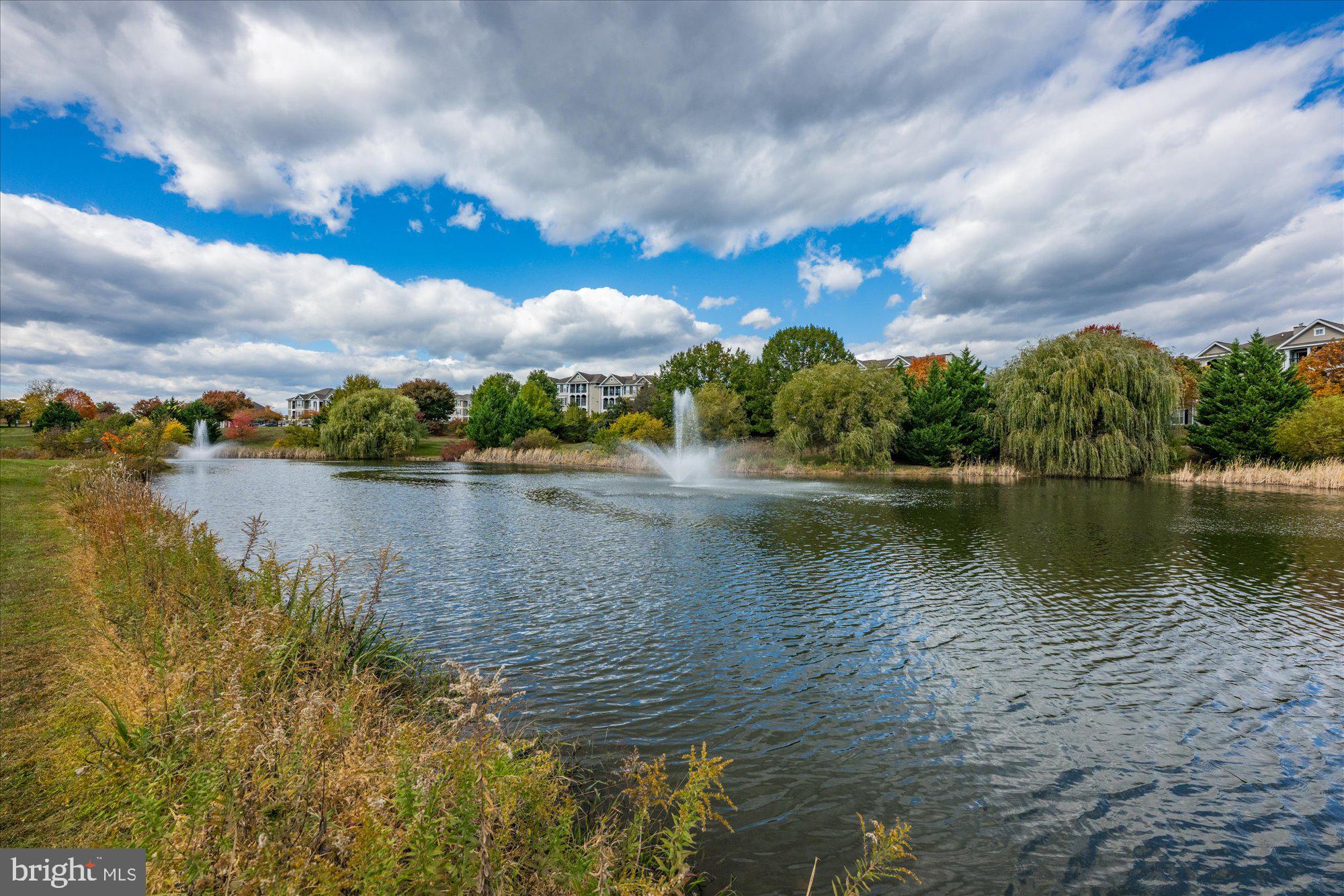 724 GODFREY COURT SE