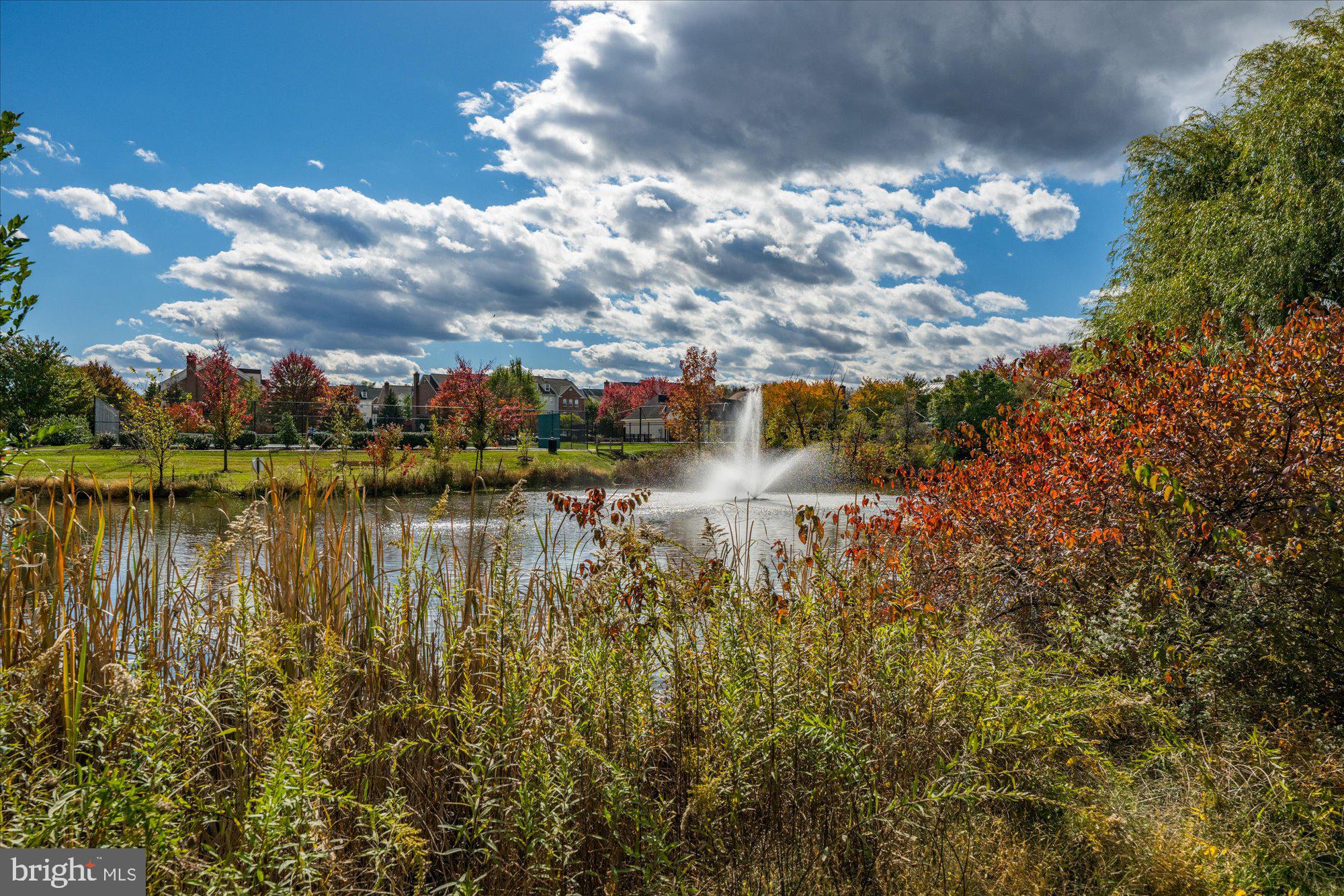 724 GODFREY COURT SE