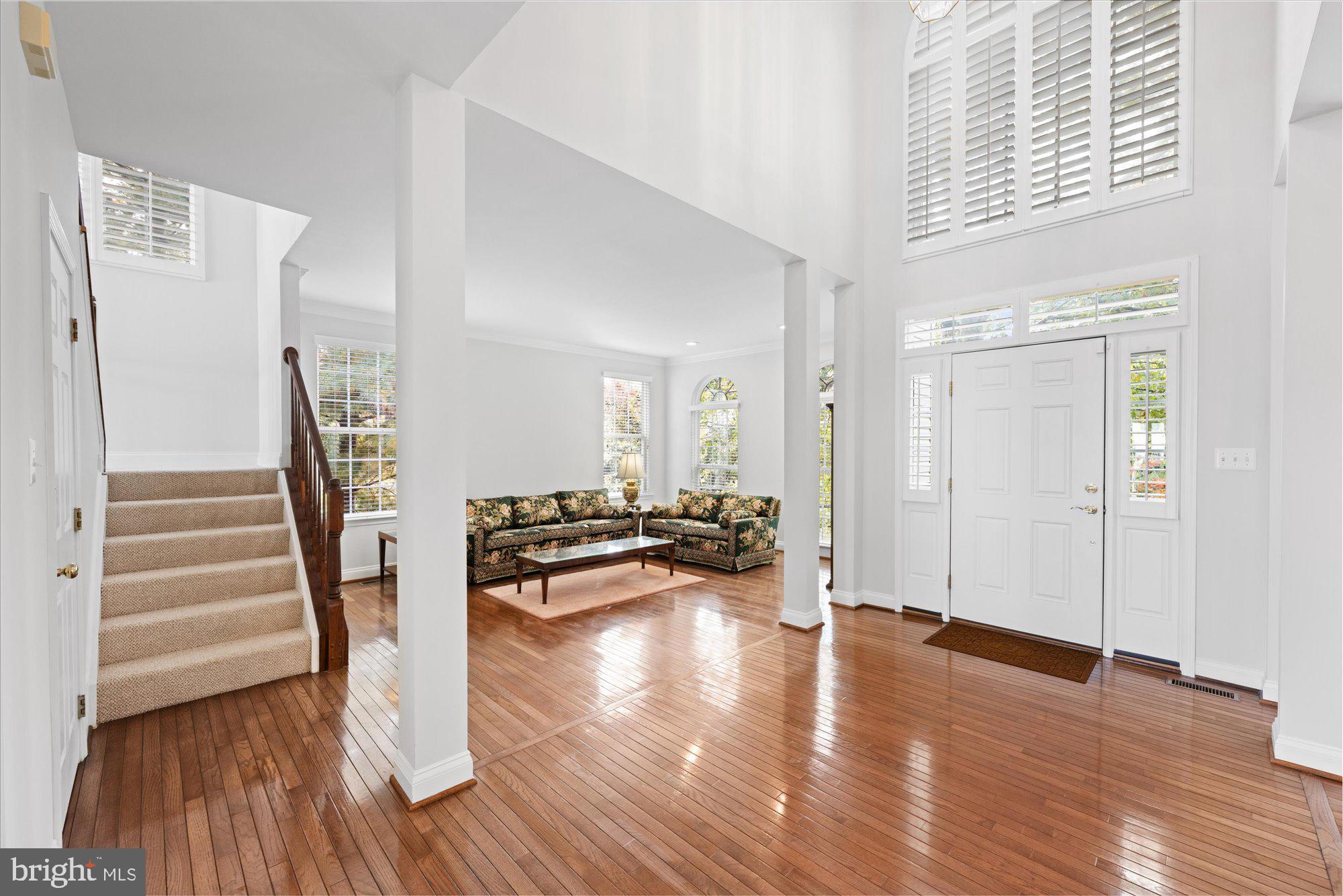 724 GODFREY COURT SE