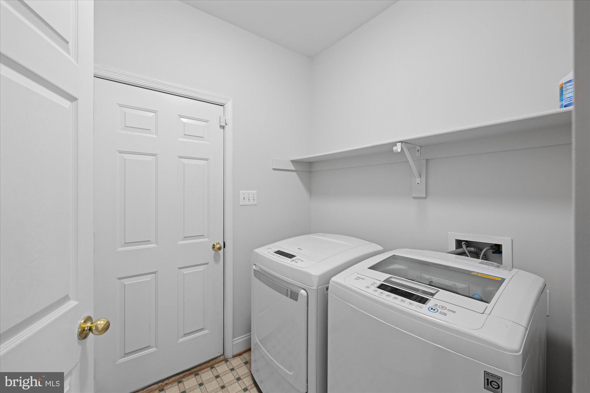 724 GODFREY COURT SE