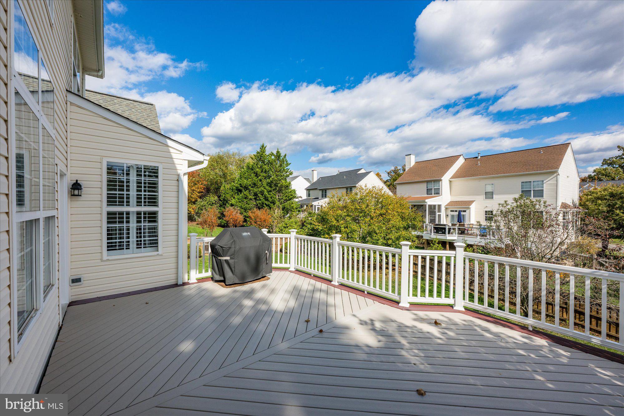 724 GODFREY COURT SE