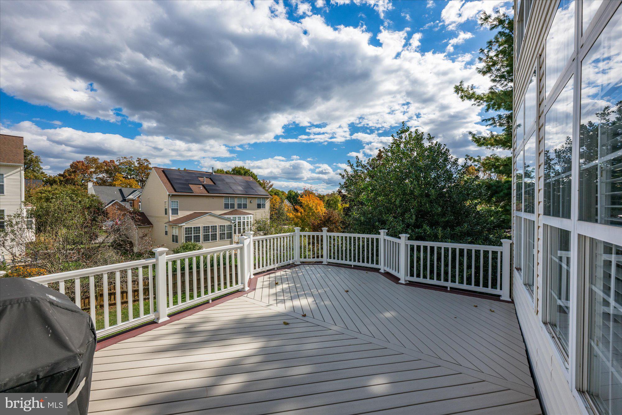 724 GODFREY COURT SE