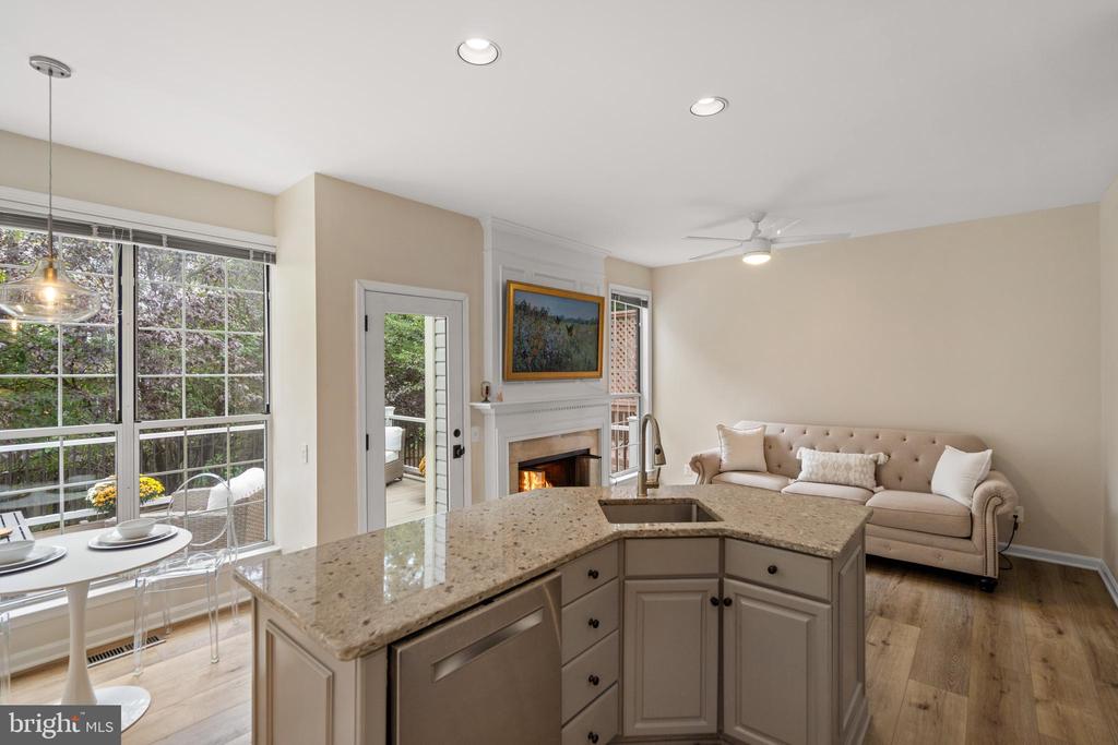 47593 SANDBANK SQUARE