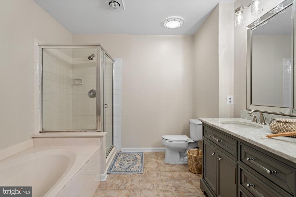 47593 SANDBANK SQUARE