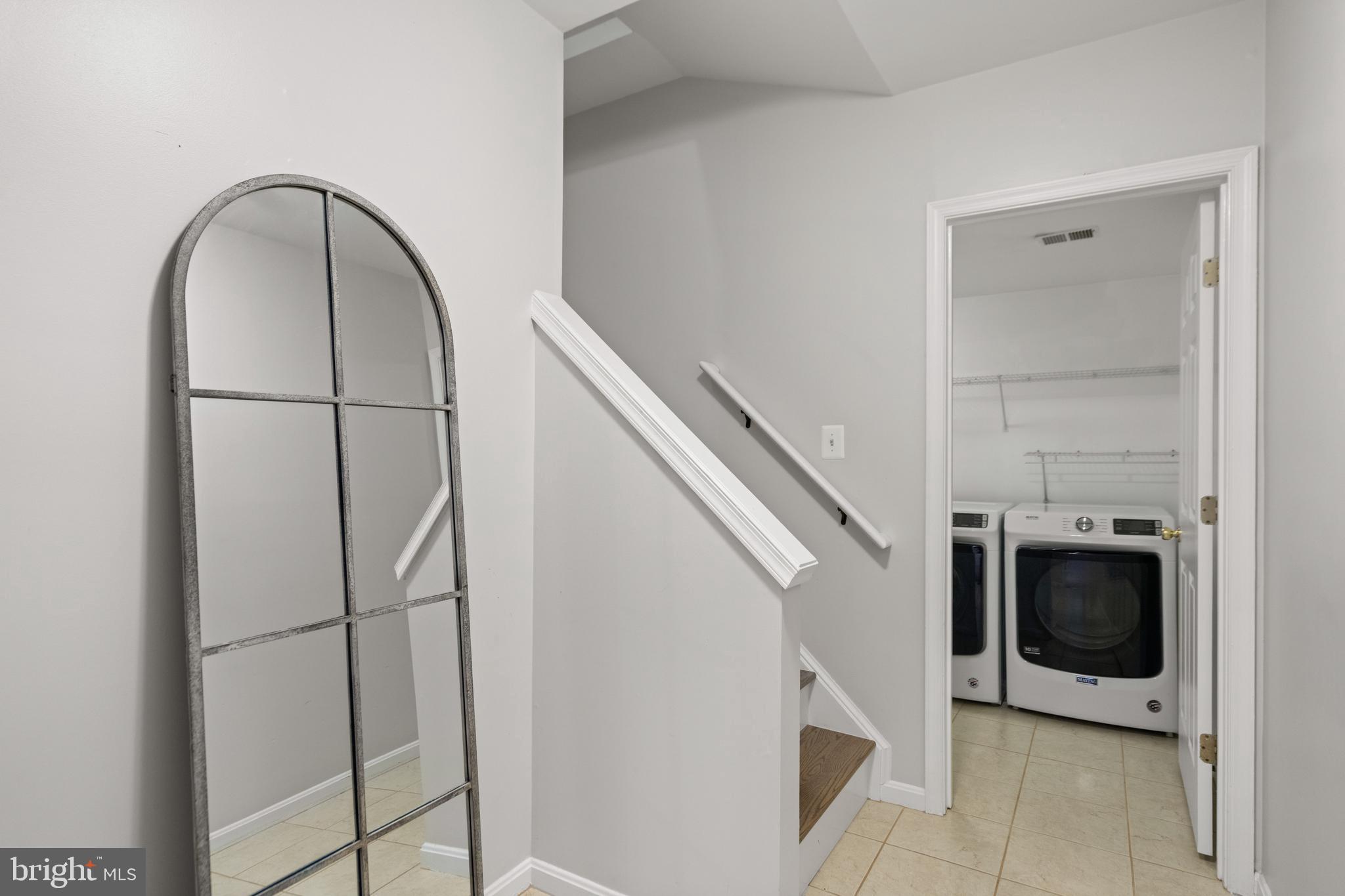 47593 SANDBANK SQUARE