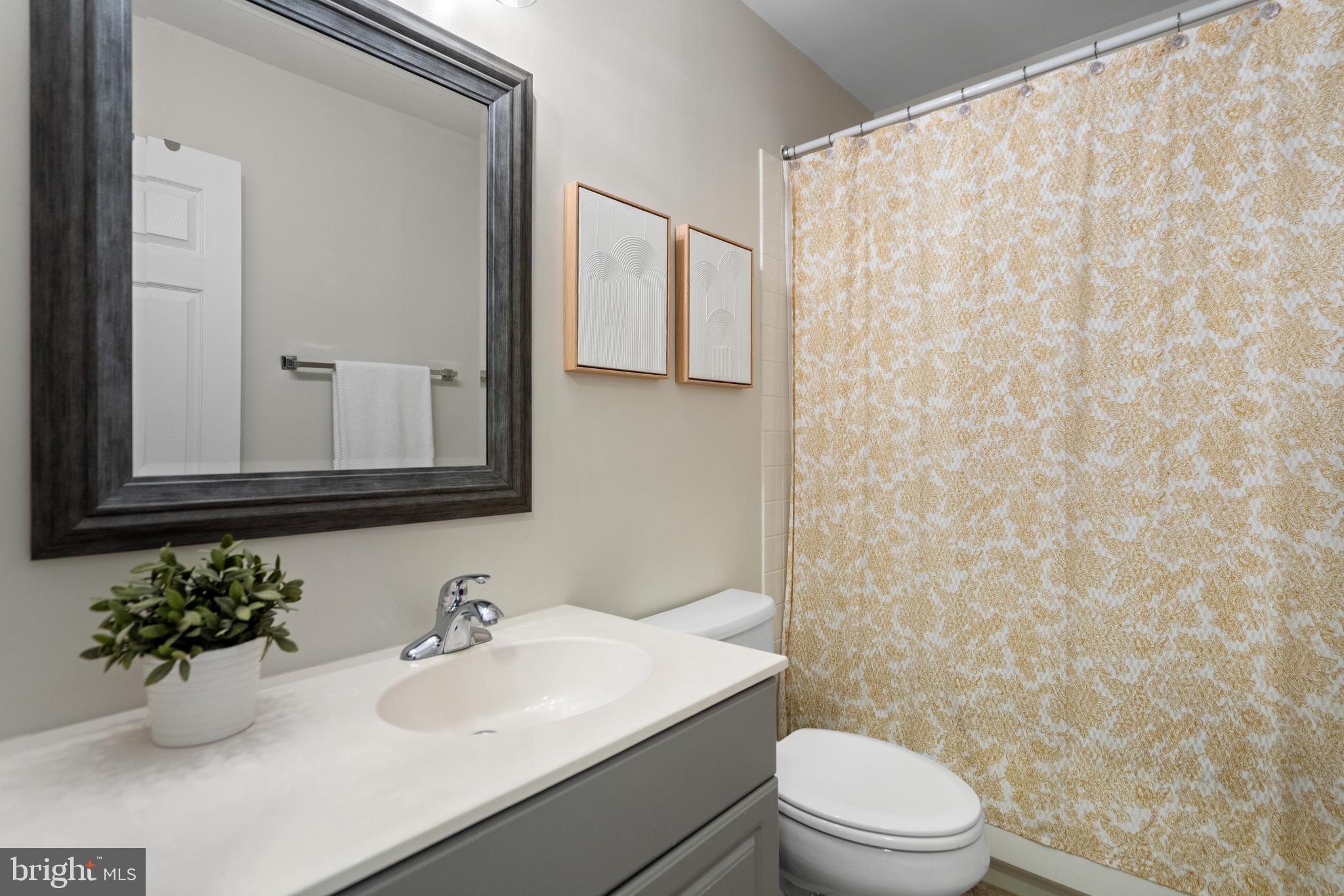 47593 SANDBANK SQUARE