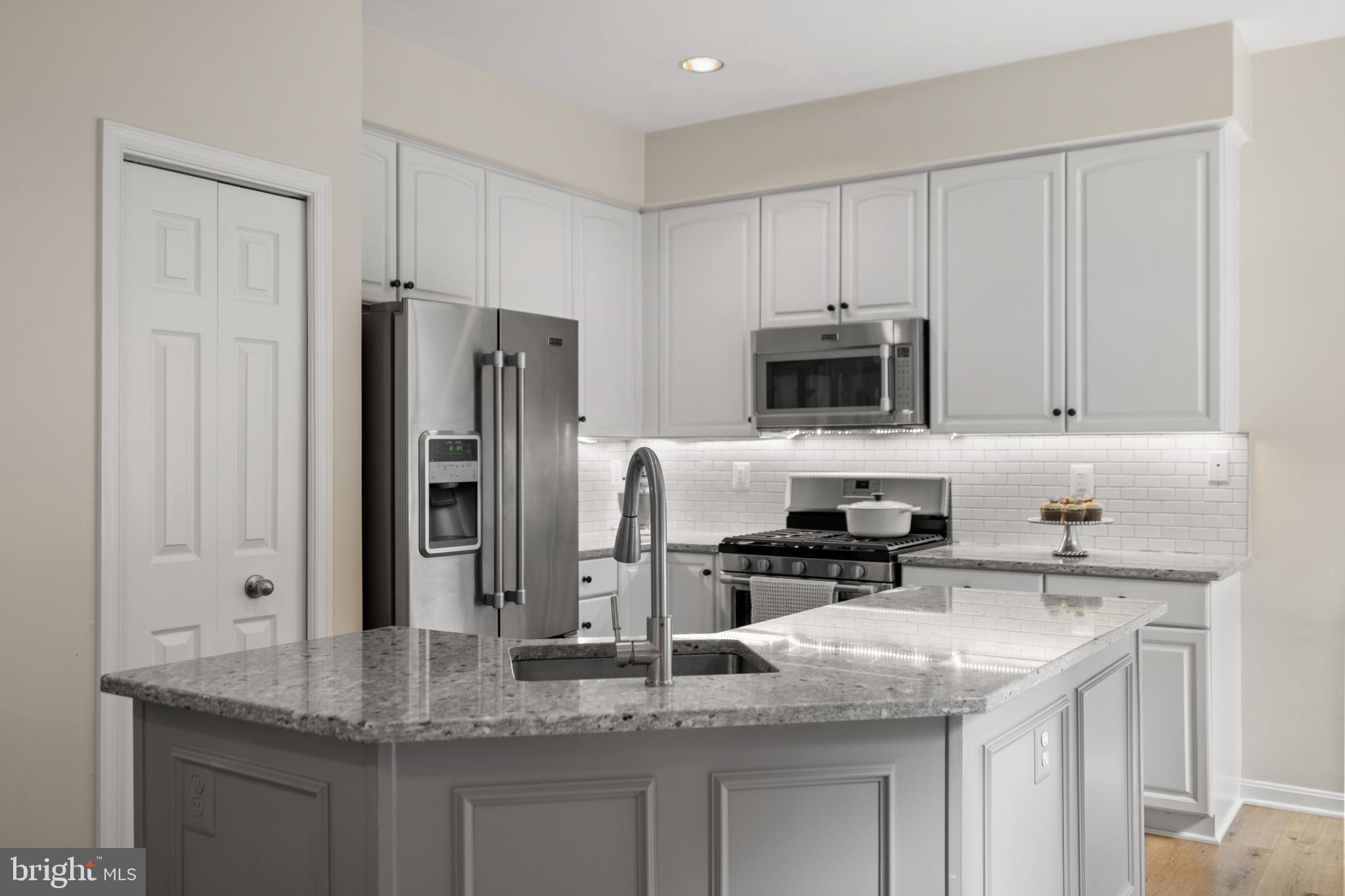 47593 SANDBANK SQUARE