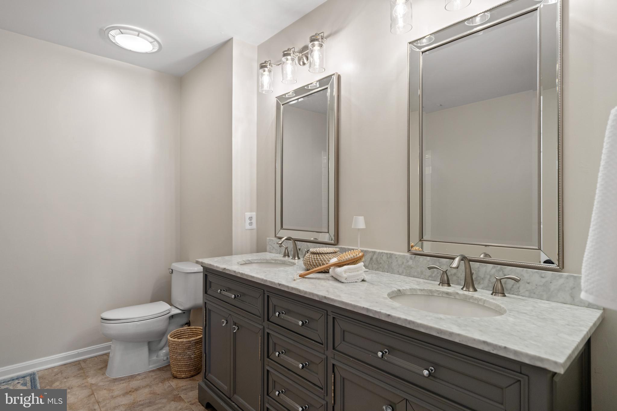 47593 SANDBANK SQUARE