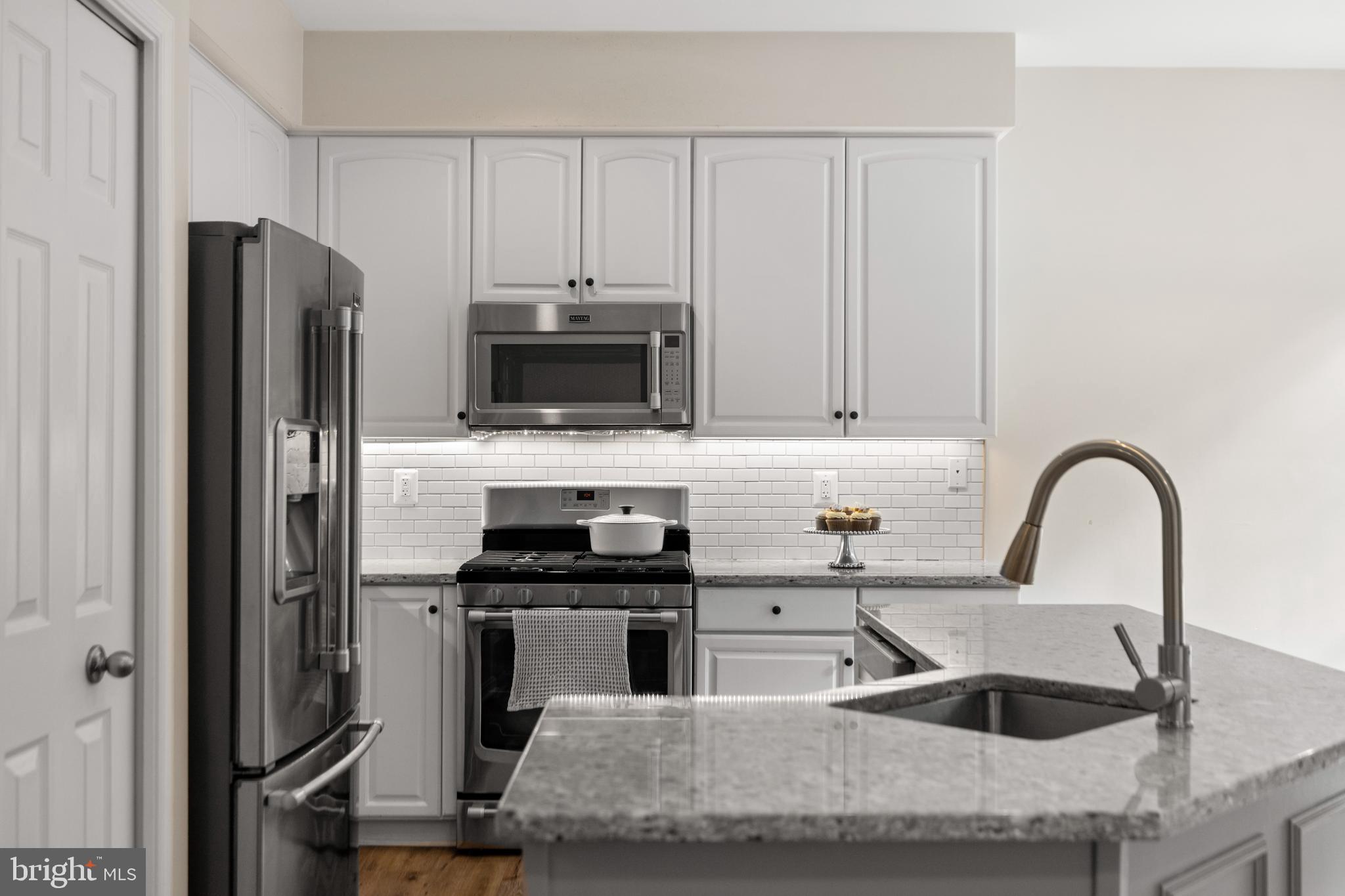 47593 SANDBANK SQUARE