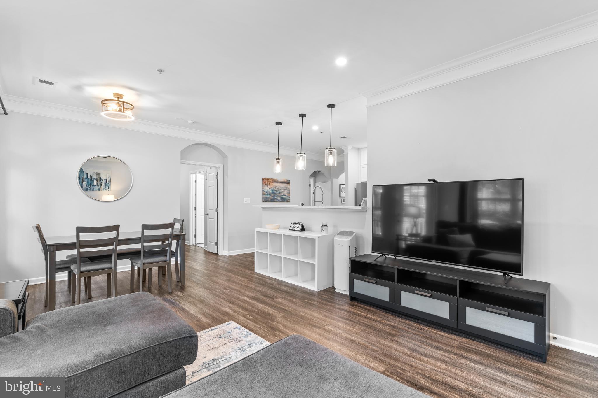 501 SUNSET VIEW TERRACE SE 101