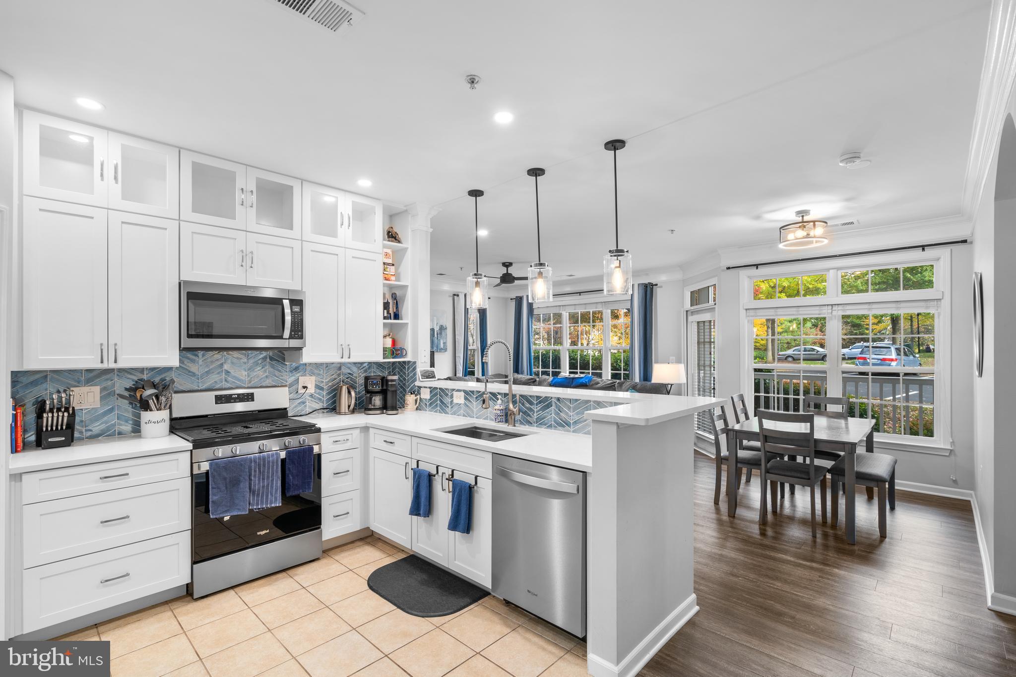 501 SUNSET VIEW TERRACE SE 101