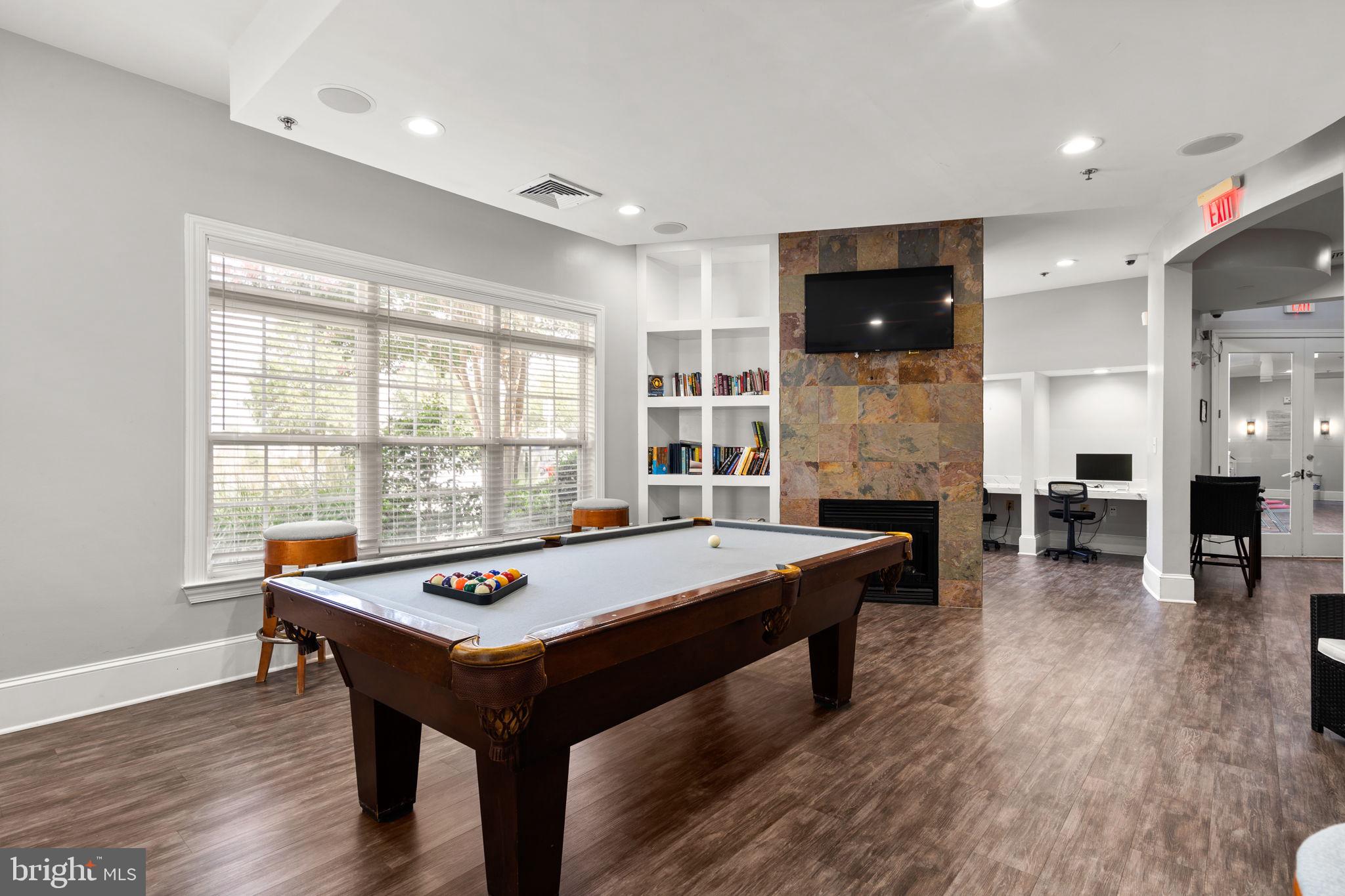 501 SUNSET VIEW TERRACE SE 101