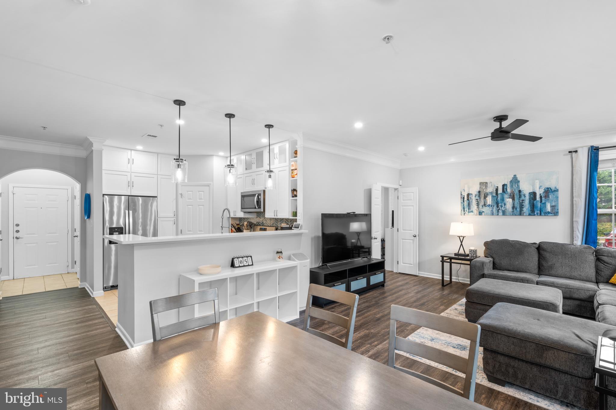 501 SUNSET VIEW TERRACE SE 101