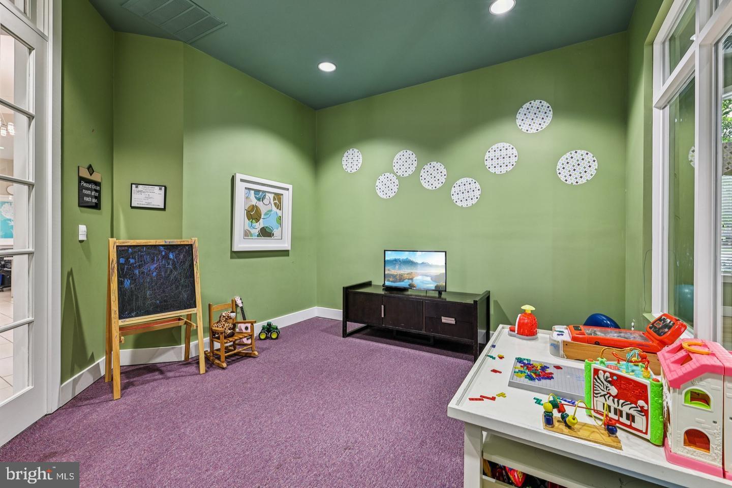 19441 PROMENADE DRIVE