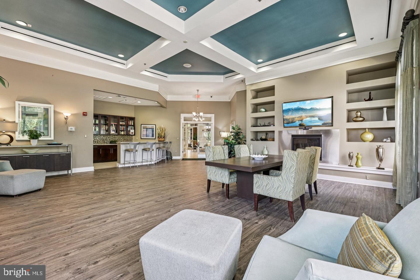 19441 PROMENADE DRIVE