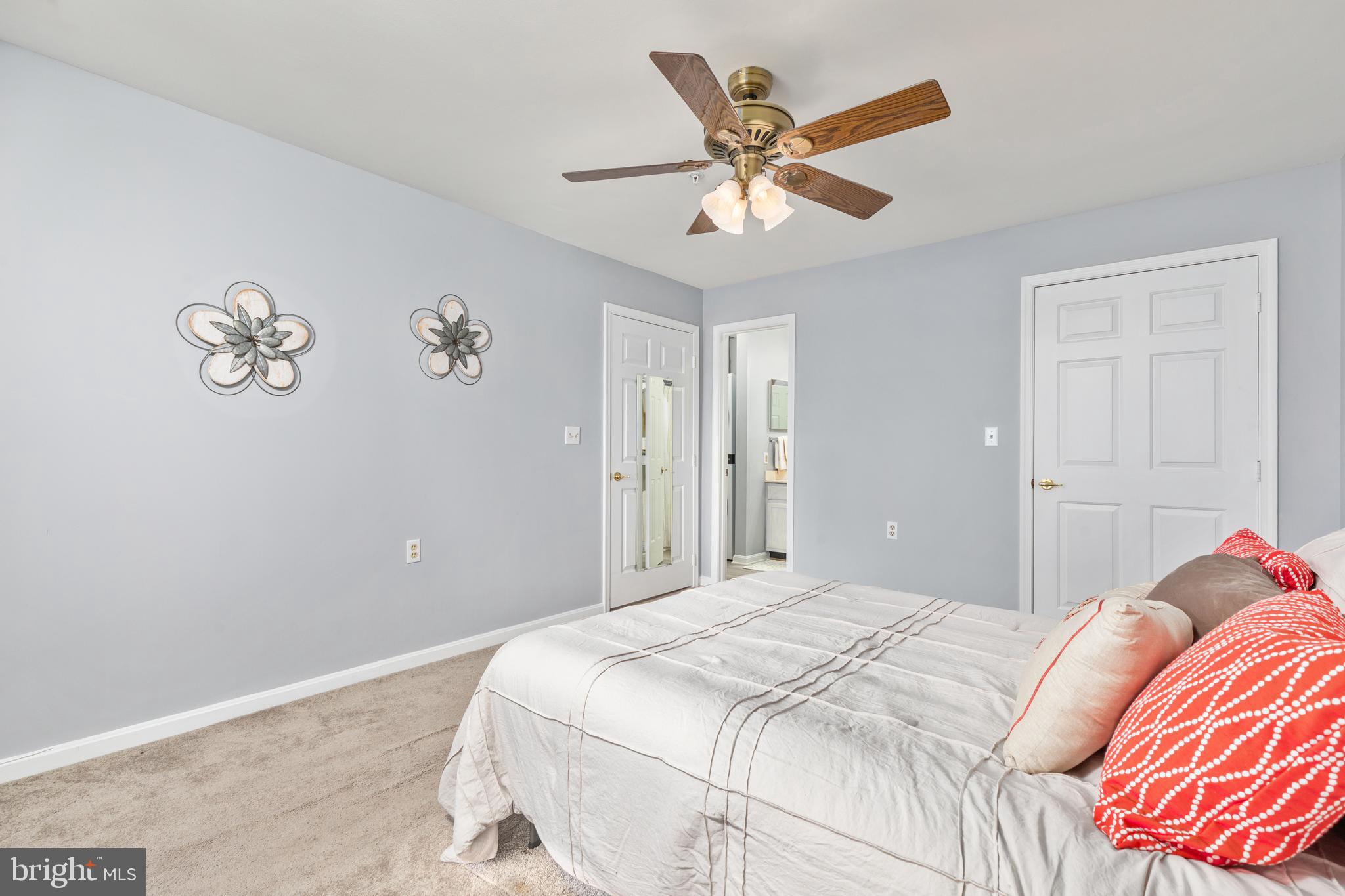 673 CONSTELLATION SQUARE B SE B