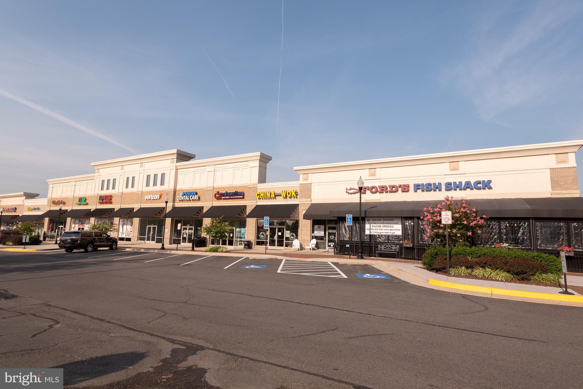 42724 ROLLING ROCK SQUARE