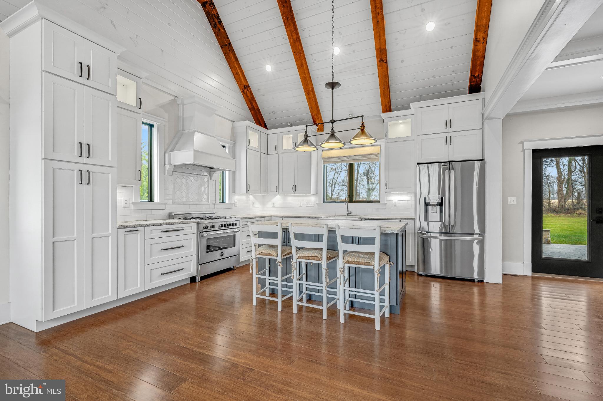 19116 NICHOLSON FARM LANE