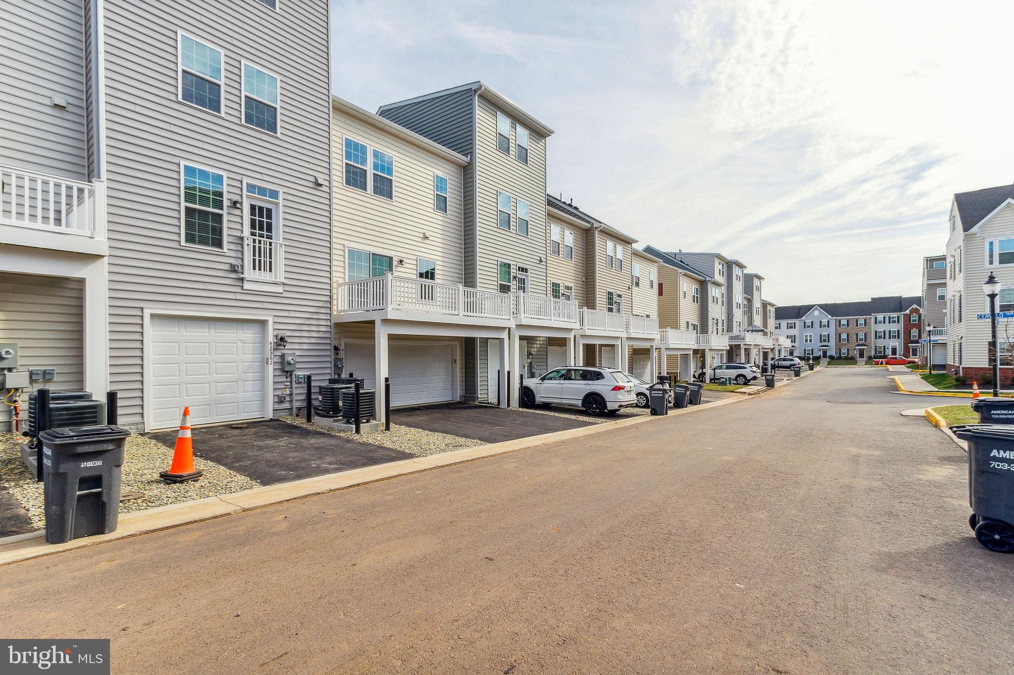 42564 ANTONIA TERRACE