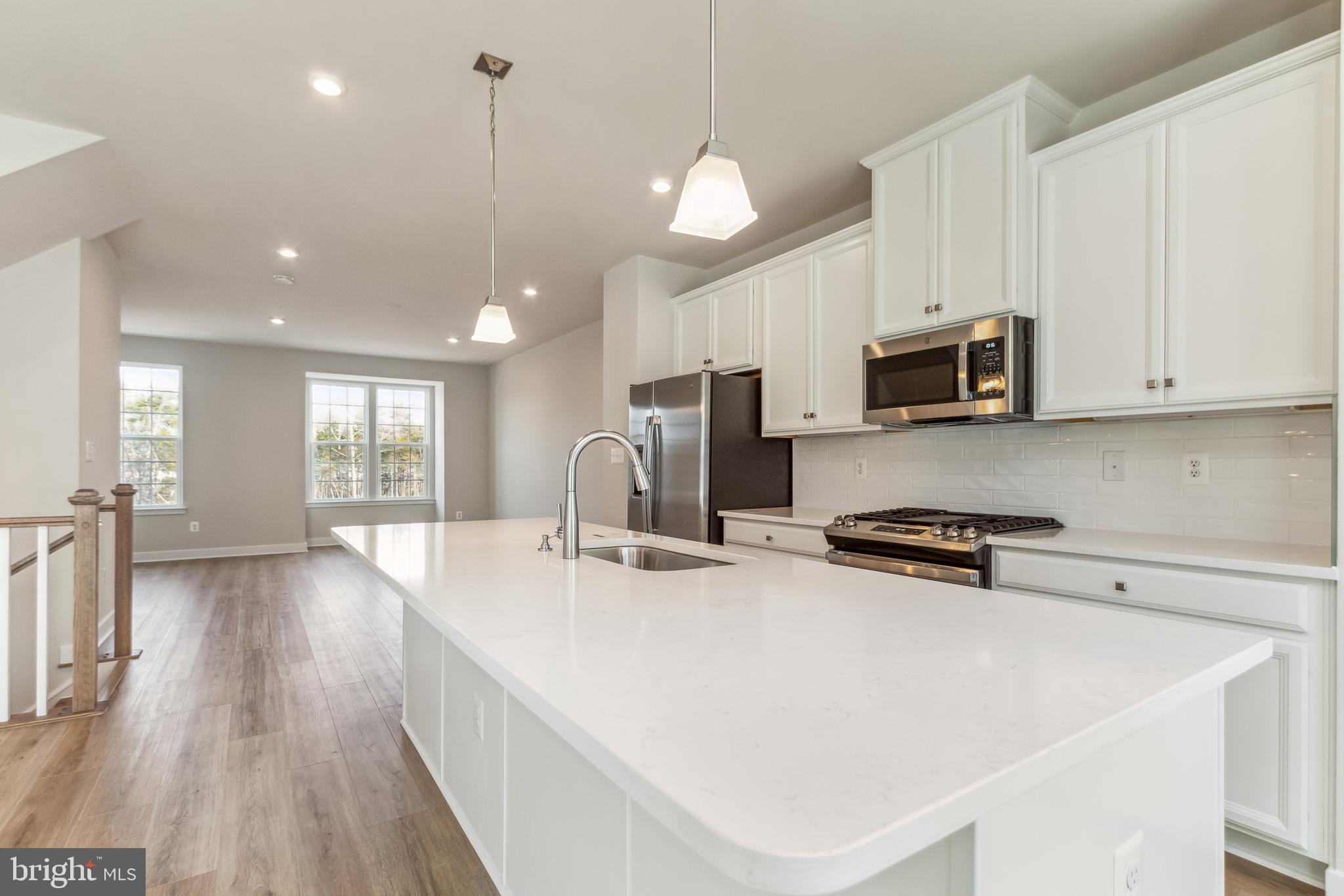 42564 ANTONIA TERRACE