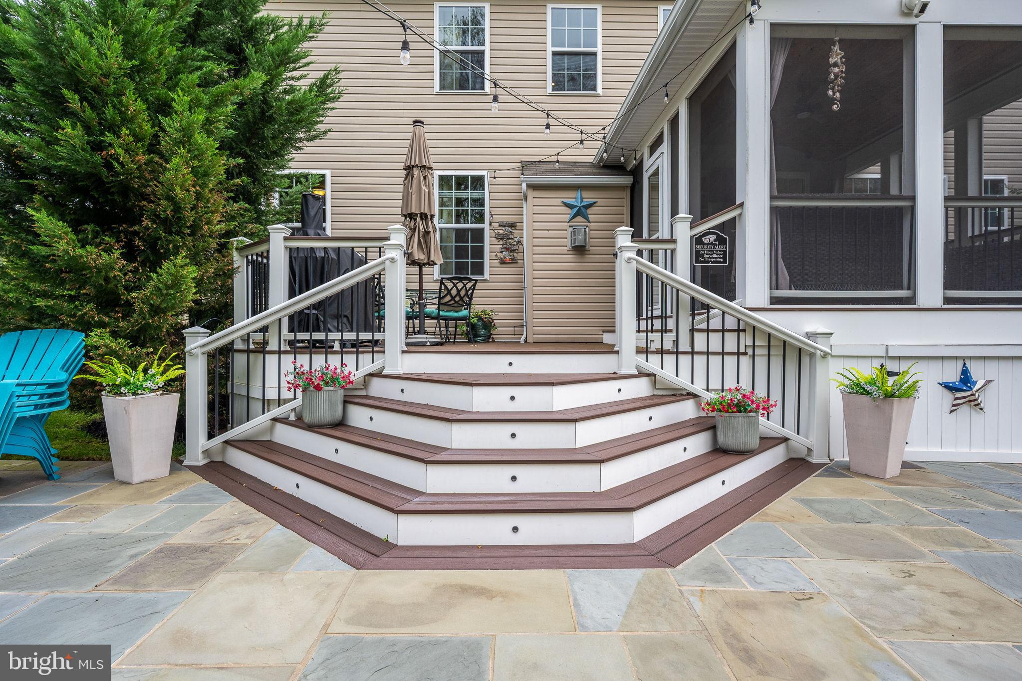 24469 ISLAND POOL COURT