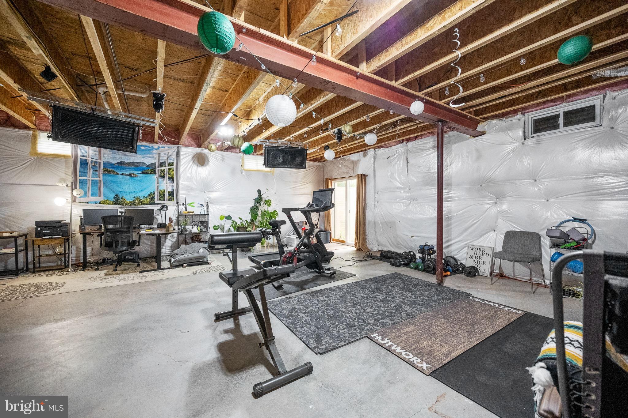 24469 ISLAND POOL COURT