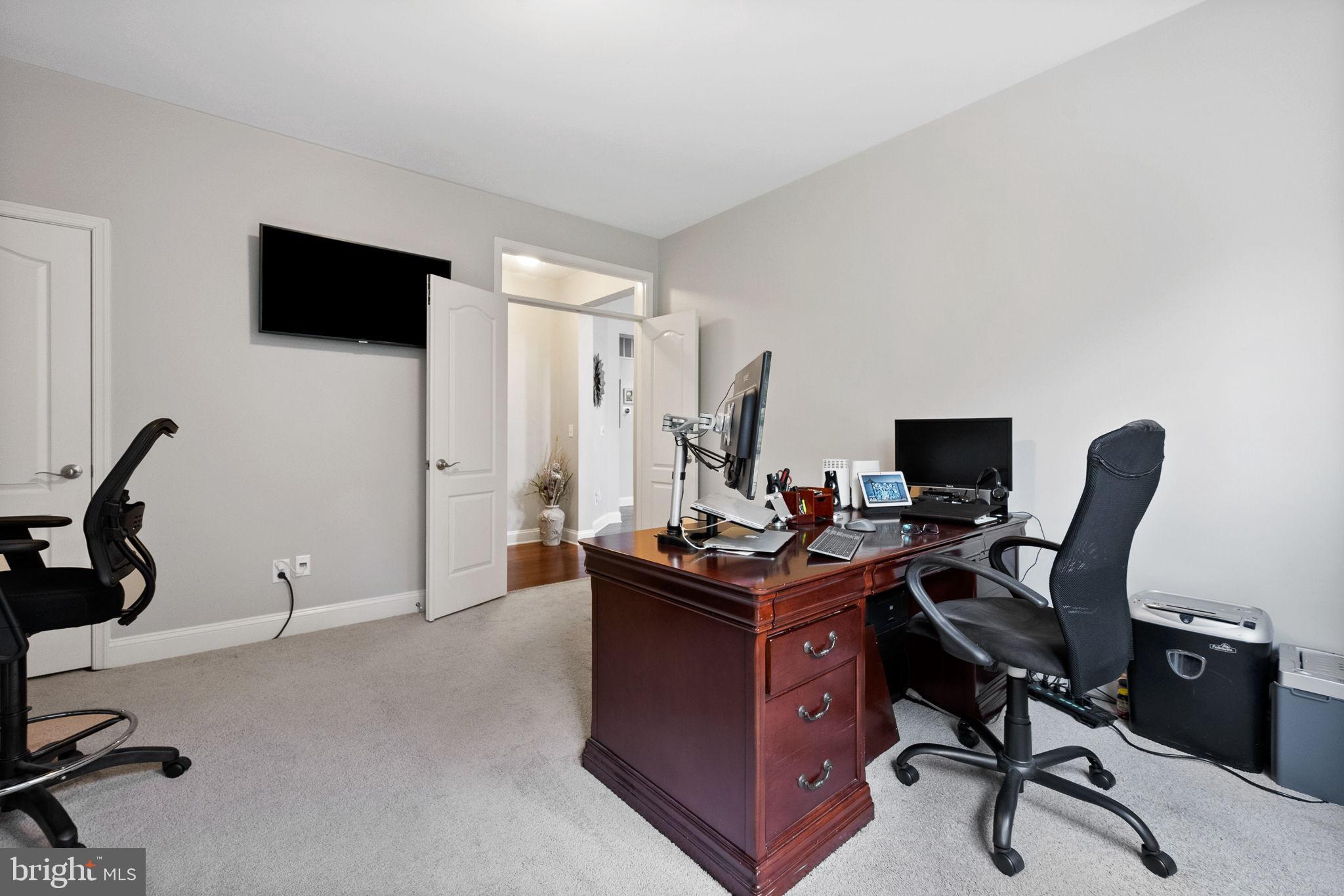 24469 ISLAND POOL COURT