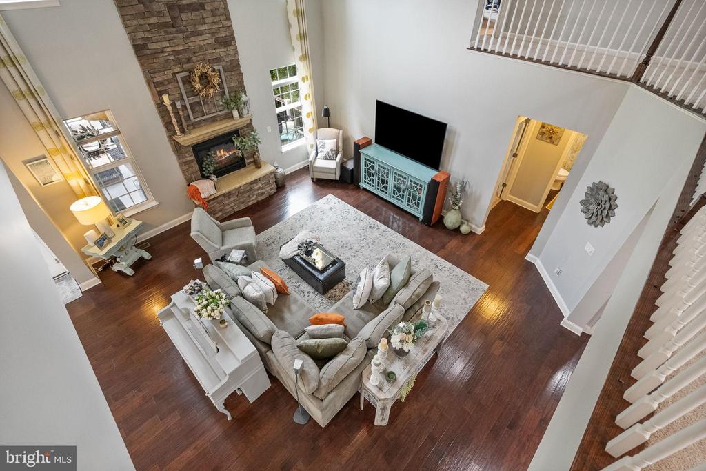 24469 ISLAND POOL COURT