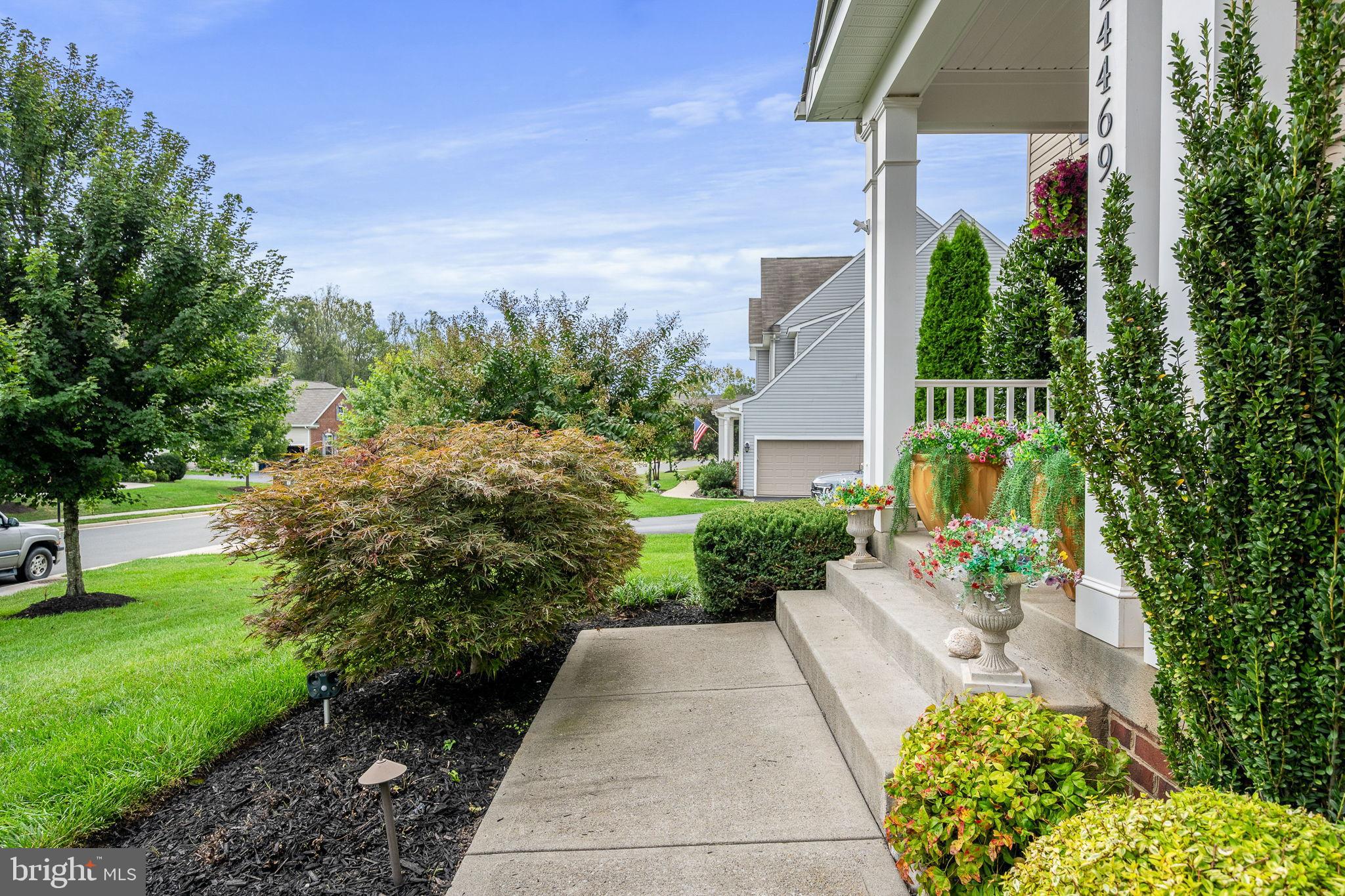 24469 ISLAND POOL COURT