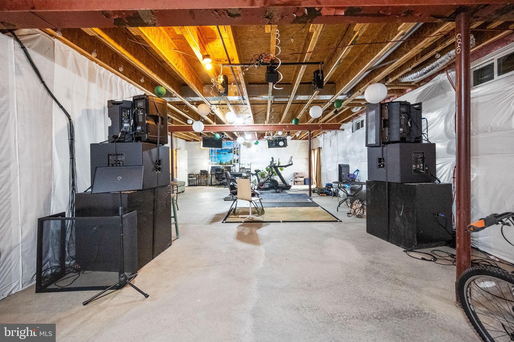 24469 ISLAND POOL COURT