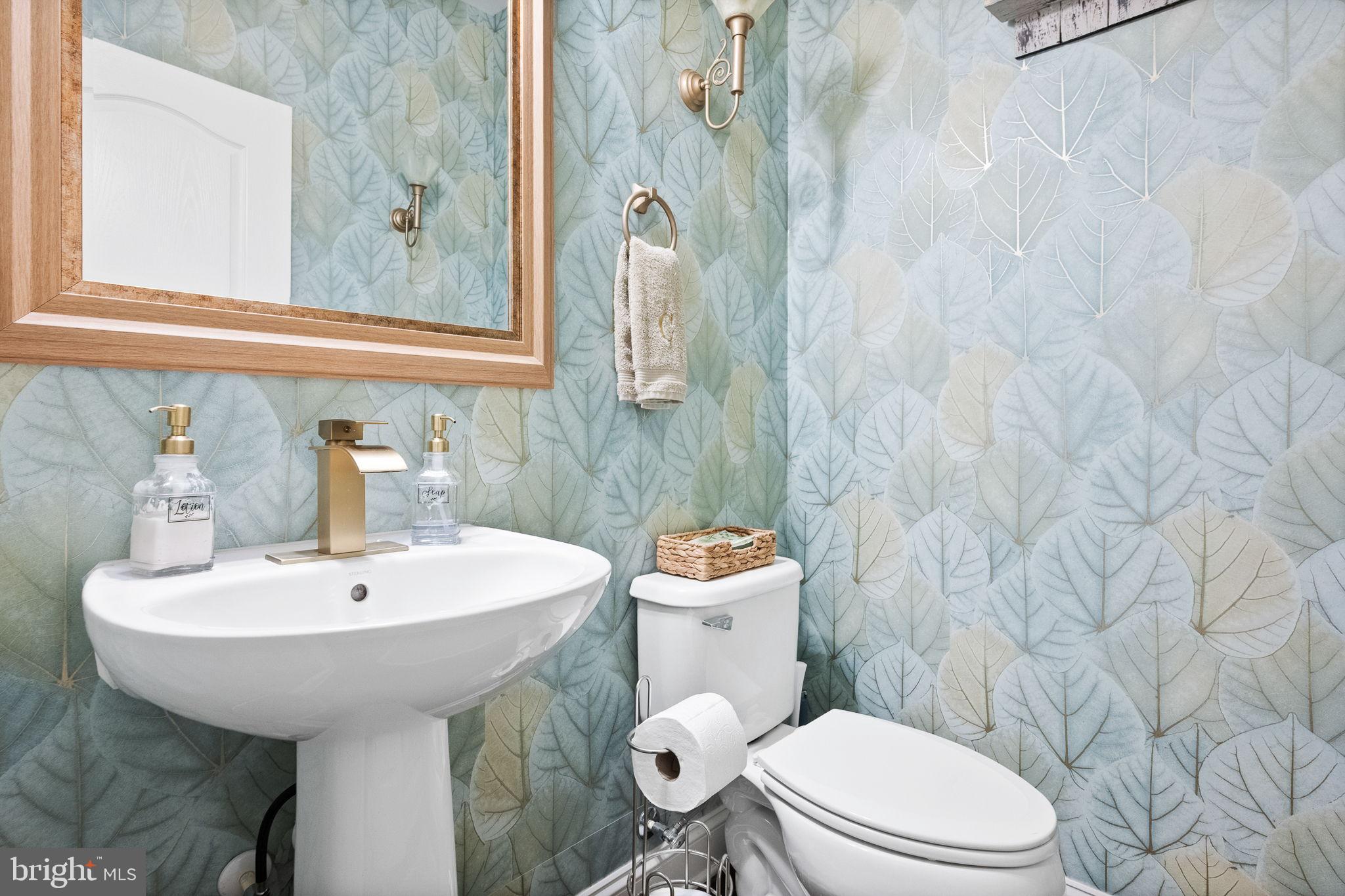 24469 ISLAND POOL COURT