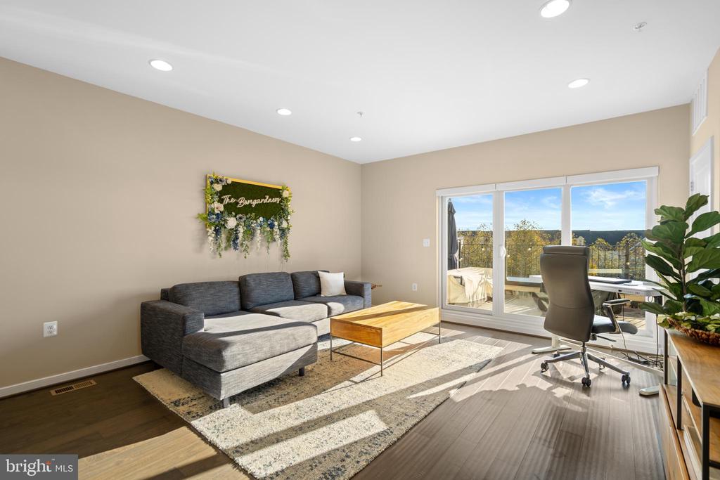 22966 CABRAL TERRACE