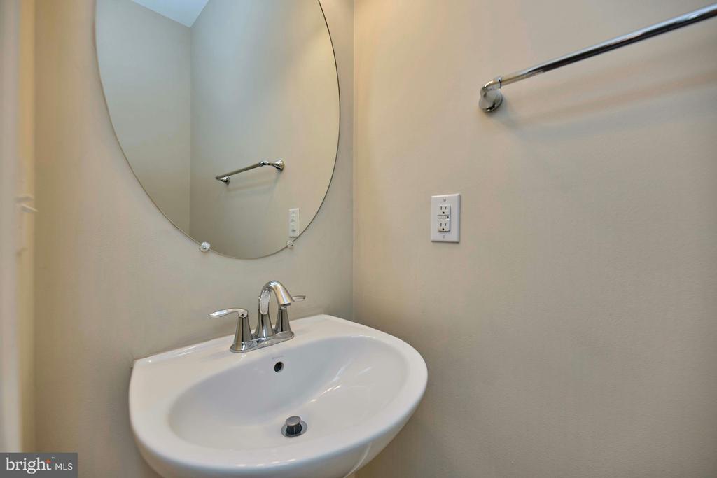 25234 ORCHARD VIEW TERRACE