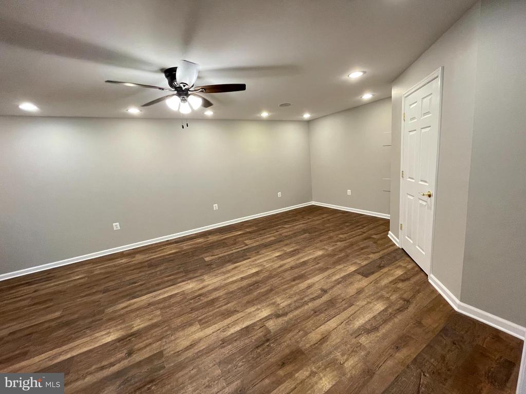 139 BALC SPRING