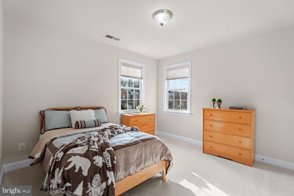 43596 HABITAT CIRCLE