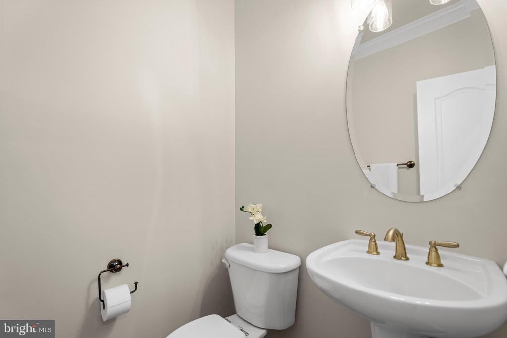 43596 HABITAT CIRCLE