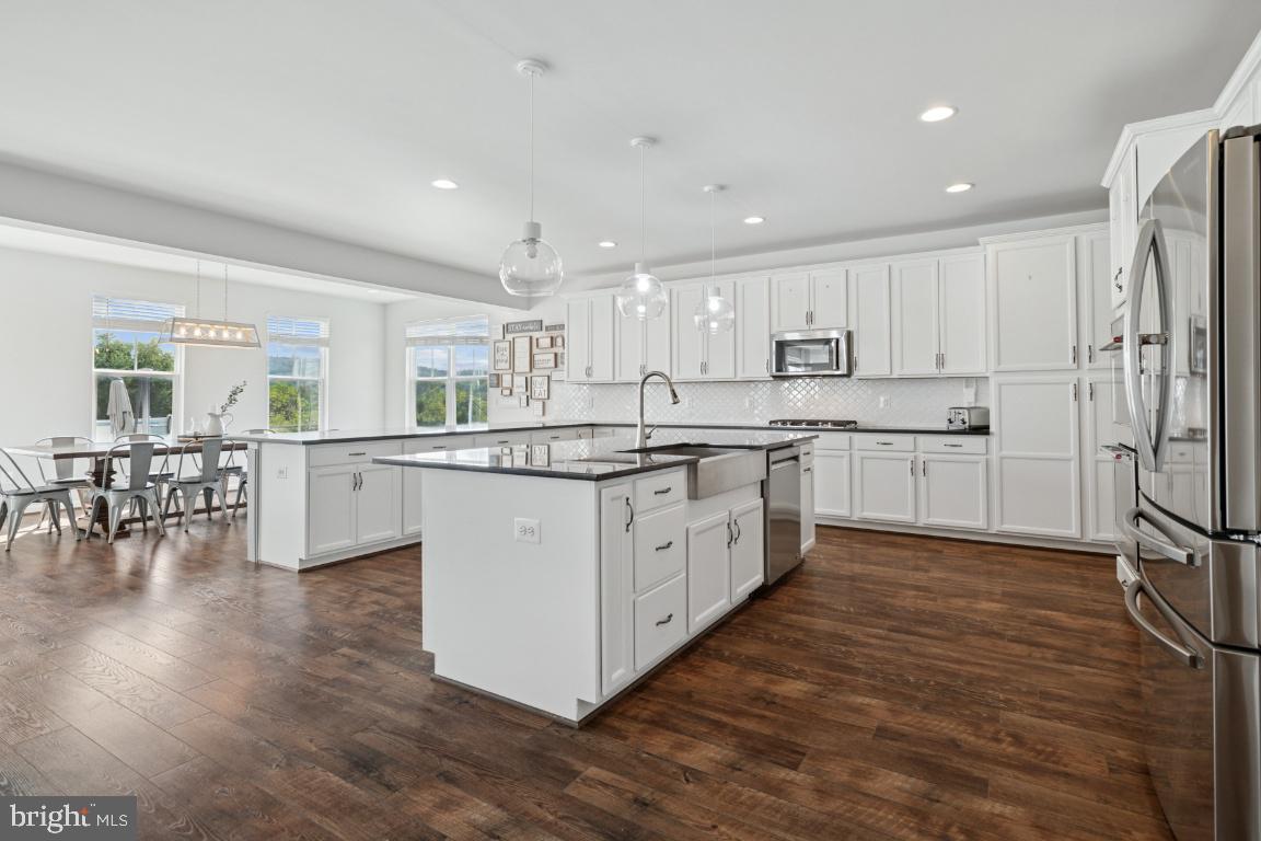 14132 AMYS MEADOW COURT