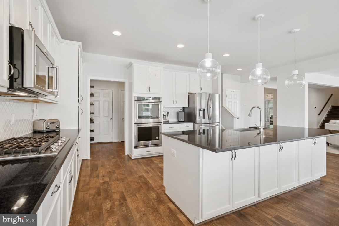 14132 AMYS MEADOW COURT