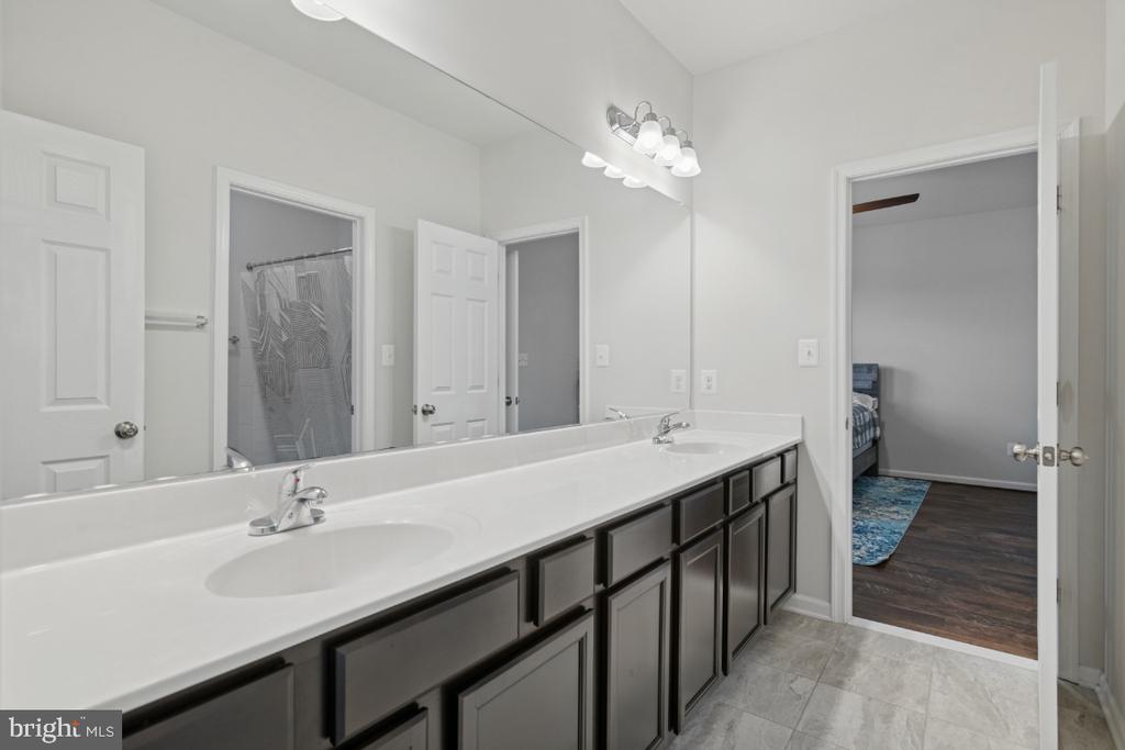 14132 AMYS MEADOW COURT