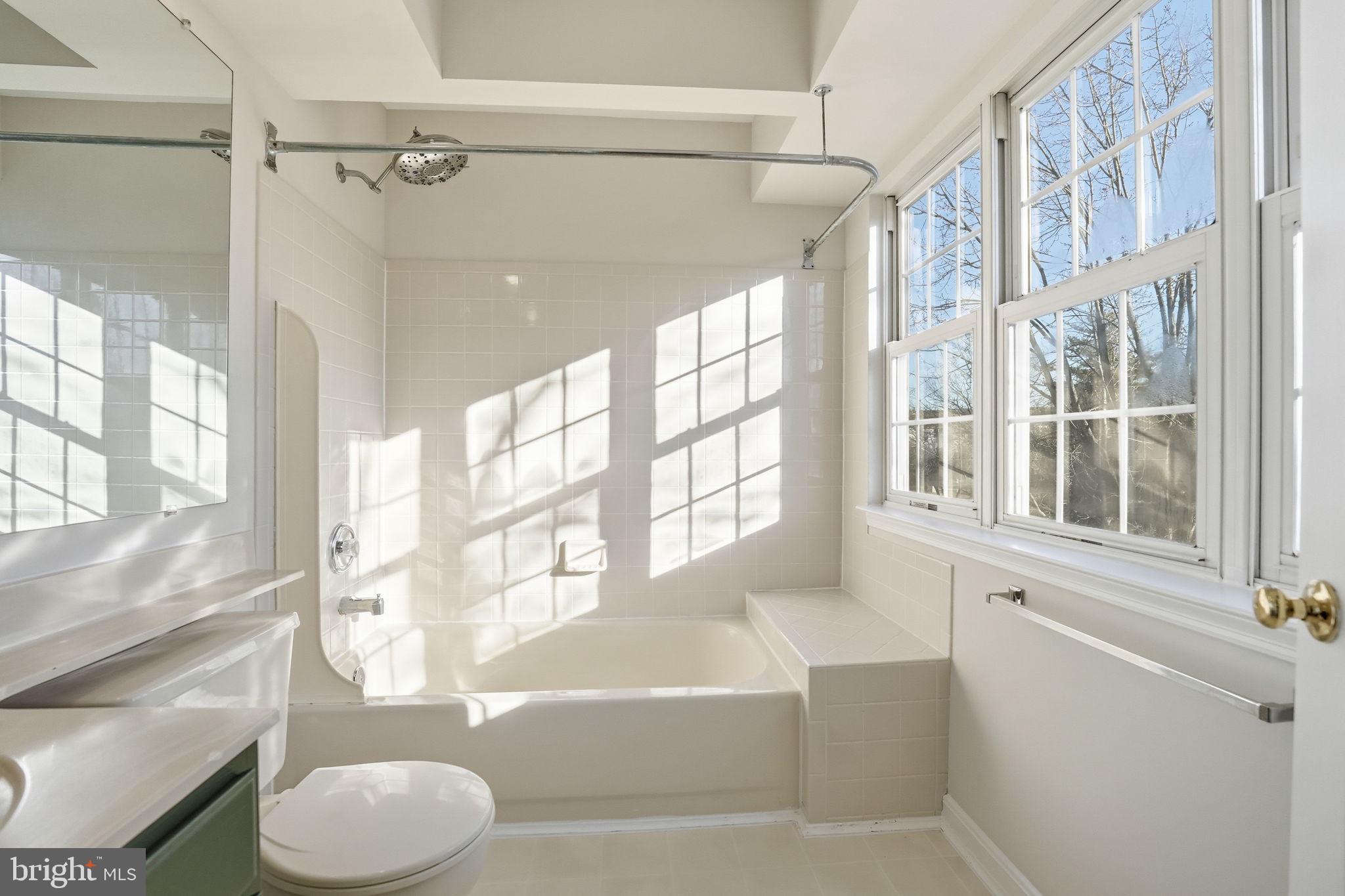 45563 WHITCOMB SQUARE