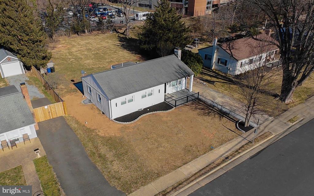 106 NORTH STREET NE